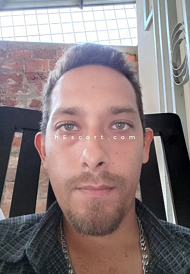 Julian - Hombre escort en Valencia