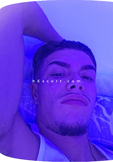 Carlos - Hombre escort en Barcelona