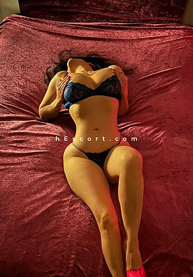 Eva - Chica escort en Sevilla