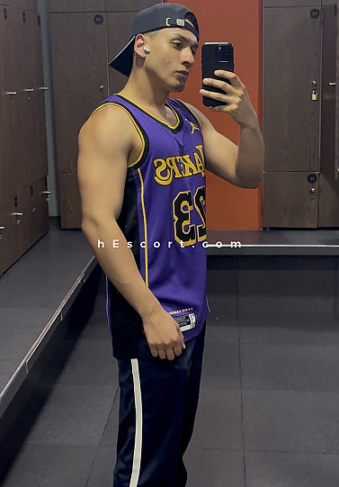 Santhiago - Male escort in Barcelona