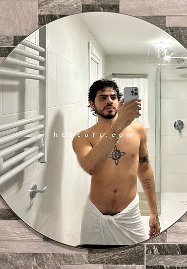 THE PICASSO XXL - Hombre escort en Torrevieja