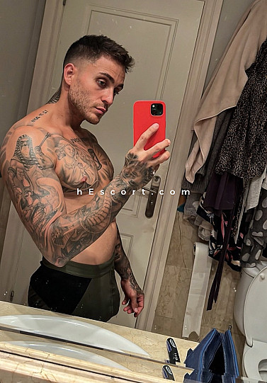 Eduardo - Male escort in Marbella