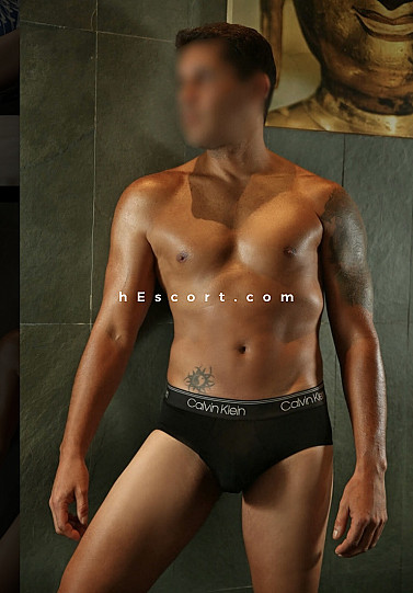 Ikerklauss - Male escort in Madrid