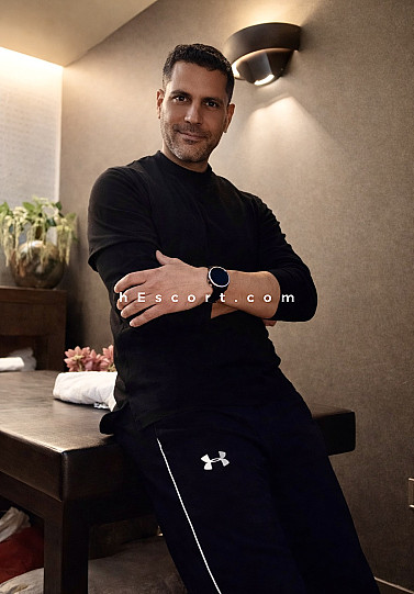 Ikerklauss - Hombre escort en Madrid