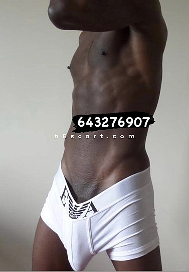 Me llamo cris soy uno chico - Hombre escort en Barcelona