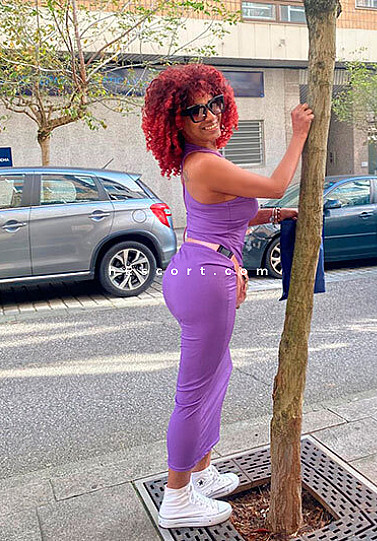 Gina - Chica escort en Sabadell