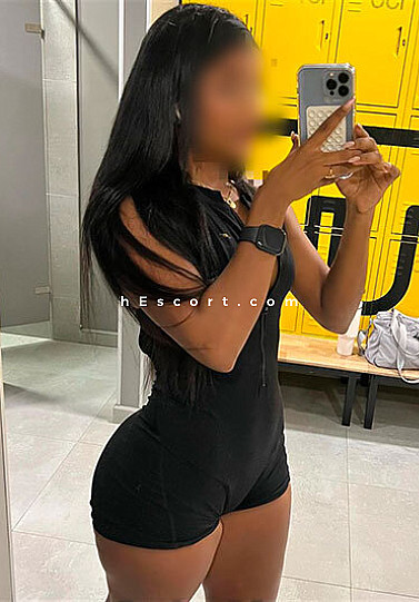 MIa - Chica escort en Sabadell