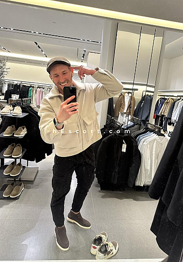 Maximus - Hombre escort en Barcelona