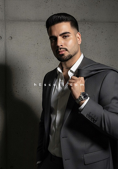 Alexis - Hombre escort en Barcelona