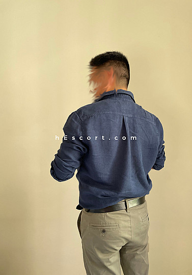 Javier - Male escort in Madrid