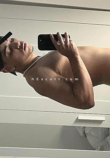 Gller - Male escort in Madrid