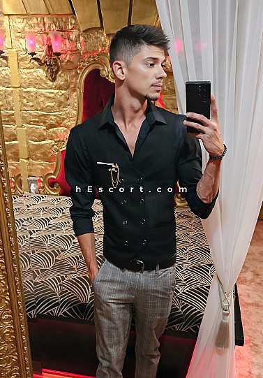 Tommy C - Male escort in Barcelona