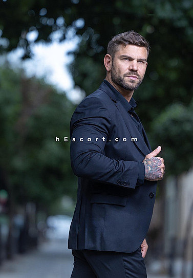 Juan Lucho - Hombre escort en Barcelona