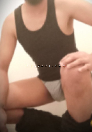 STV35 - Hombre escort en Madrid