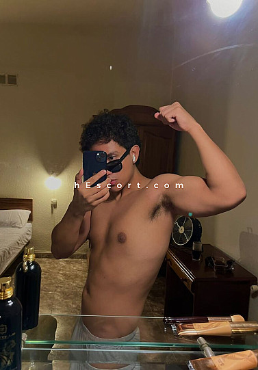 Fernando - Hombre escort en Madrid