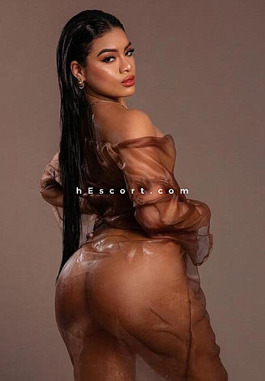 Eliza - Chica escort en Barcelona