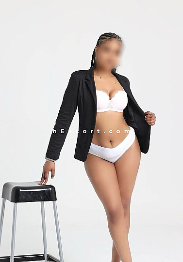 CRISTAL - Chica escort en Barcelona