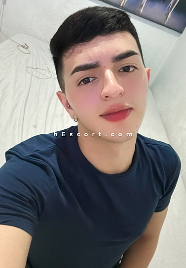 Felipexxx - Hombre escort en Barcelona