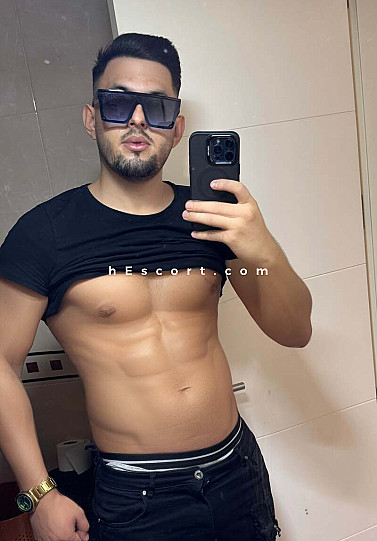 Andriu - Hombre escort en Almería