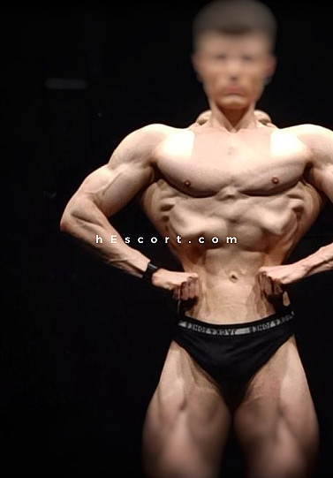 Leo - Male escort in Barcelona