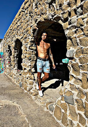 AlfredFl - Hombre escort en Alicante/Alacant