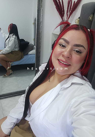 Asia - Girl escort in Torrevieja