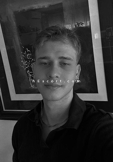 Marc - Hombre escort en Girona