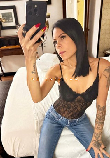 Carol - Girl escort in Barcelona