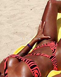 Bruna - Mujer escort en Conil de la Frontera