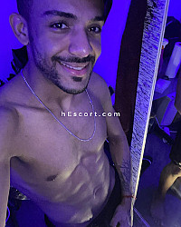 Chico Latino - Hombre escort en Madrid