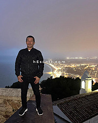 Armando - Hombre escort en Barcelona