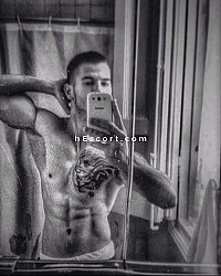 Nicky - Male escort in Madrid