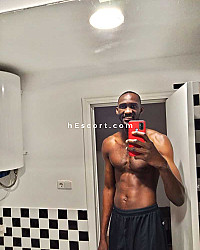 Kevin - Male escort in Madrid