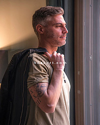 Alessandro - Hombre escort en Barcelona
