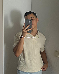 Gller - Male escort in Madrid