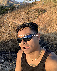 Machado - Hombre escort en Madrid
