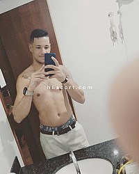 Alex - Hombre escort en Madrid