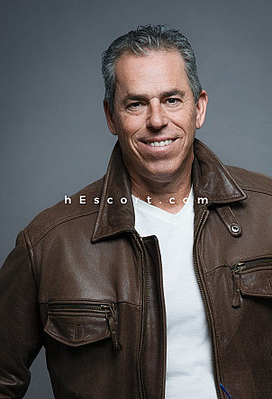 Kiko - Hombre escort en Alhaurín de la Torre