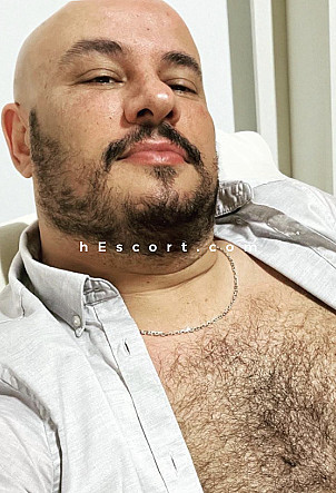 Oscar - Male escort in Valencia