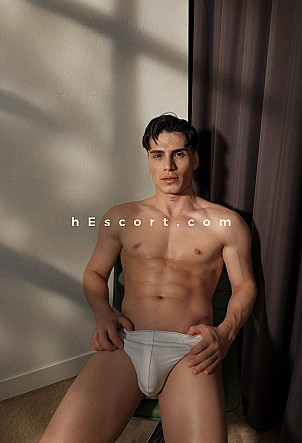Matteo Soler - Hombre escort en Madrid