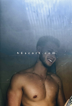 Alejandro - Male escort in Valencia