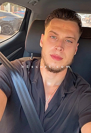 Alejandro - Male escort in Valencia