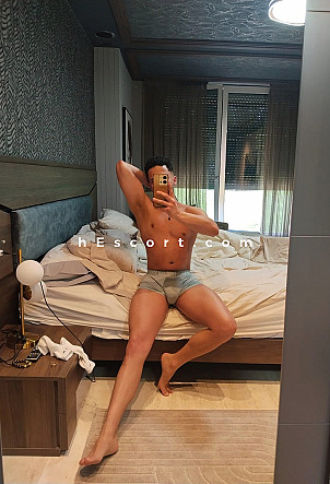 Alex maximo - Hombre escort en Madrid