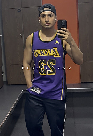 Santhiago - Male escort in Barcelona