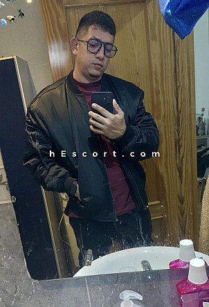 Raul - Male escort in Madrid