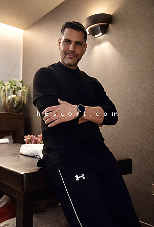 Ikerklauss - Male escort in Madrid