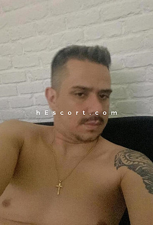 Santiago - Male escort in Barcelona
