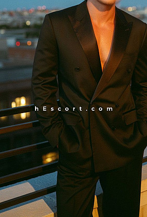Angel - Male escort in Barcelona