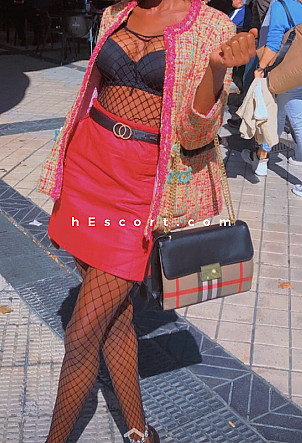 Paris - Girl escort in Zaragoza