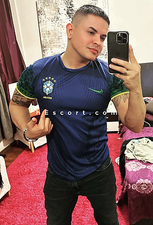 Edu - Hombre escort en Madrid